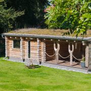 Garten Hütte auf Rasen aus der Luft